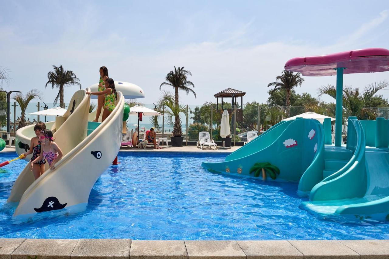 Fancy Apartment In Spa N Pool Beach Resort Mamaia Extérieur photo